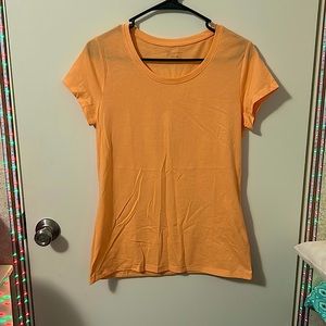 No boundaries, large, orange T-shirt
